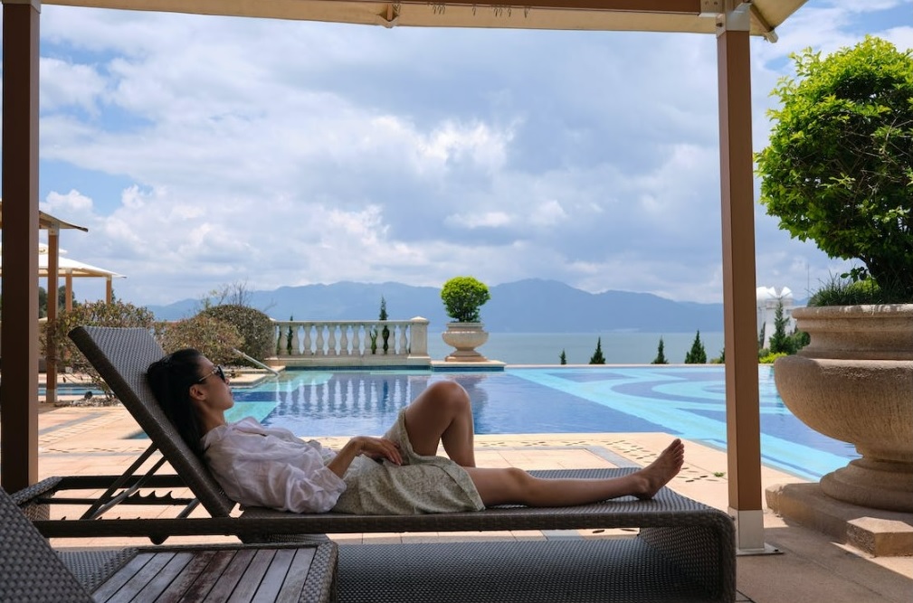 rich holiday